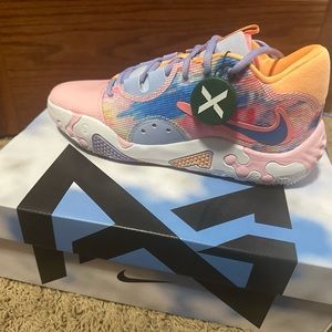 Women’s NEW w/Tag Nike PG signature 6 painted swish Size 8